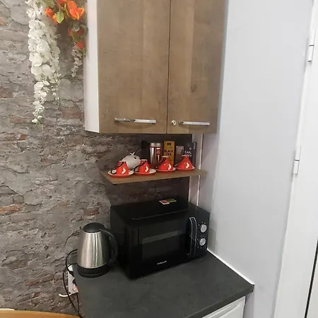 Hangar 94 - Center - Free Vouchers *