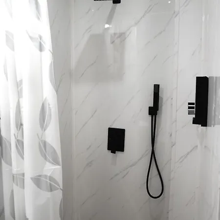 Hangar 94 - Center - Free Vouchers