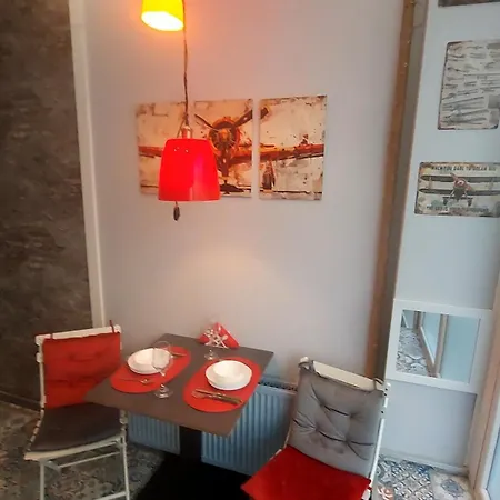 Apartman Hangar 94 - Center - Free Vouchers Szófia