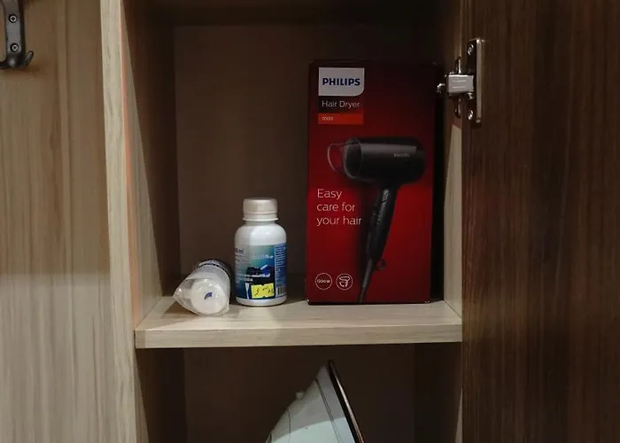 Hangar 94 - Center - Free Vouchers