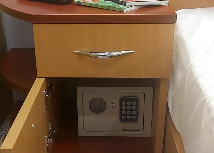 Hangar 94 - Center - Free Vouchers *